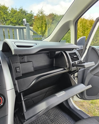 Toyota Auris cena 25900 przebieg: 188315, rok produkcji 2012 z Chocianów małe 352